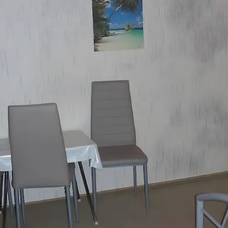 Fuer 4 Personen شقة